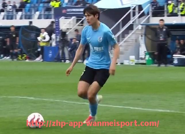 完美体育官方入口-2024年NBA总决赛湖人与凯尔特人的对决成为赛季最高潮的看点